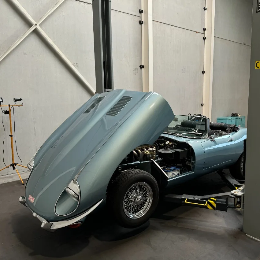 Voiture de collection Jaguar traitée par Ice Clean